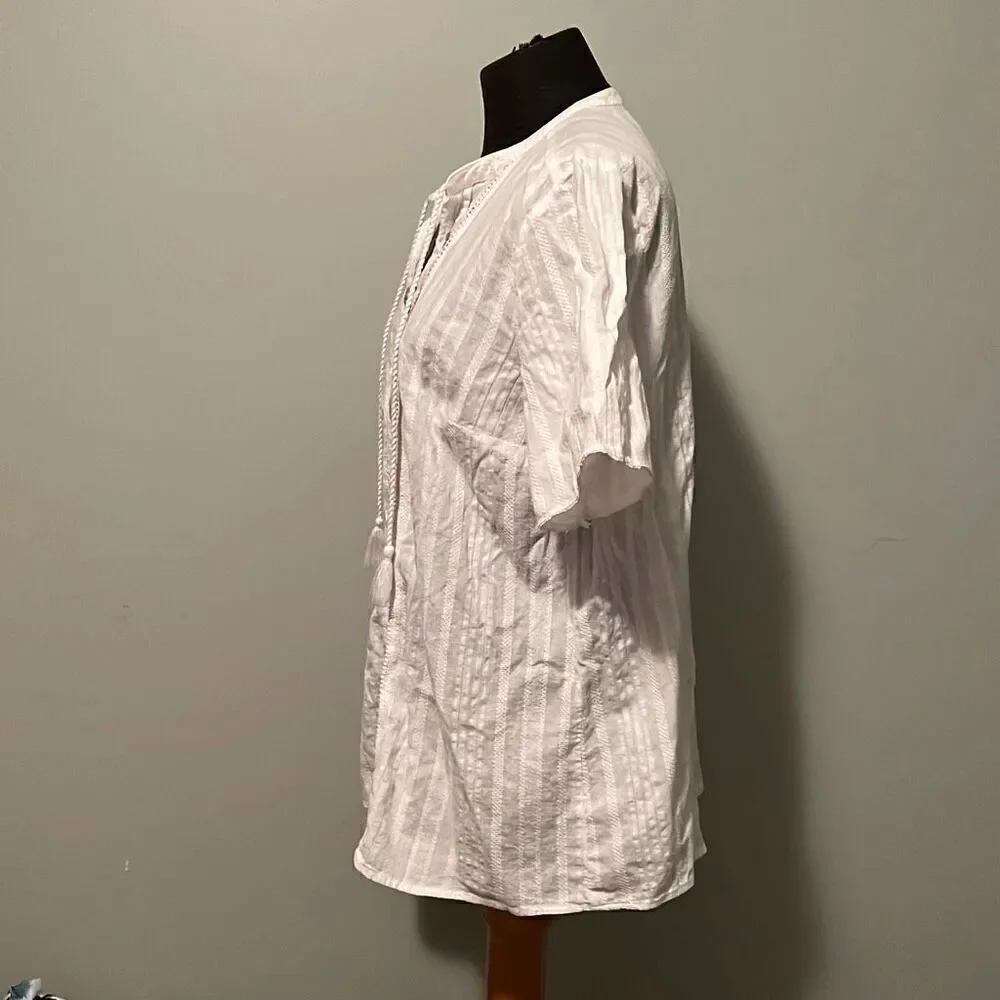 Westport Women's White Striped Lace Short Sleeve Neck Tie Top Size Large